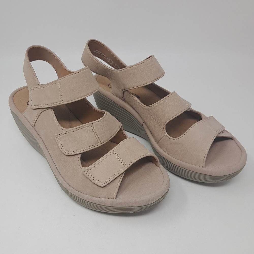 Clarks Reedly Juno Wedge Sandals Size 5 Beige Adjustable Comfort Shoe Cushioned
